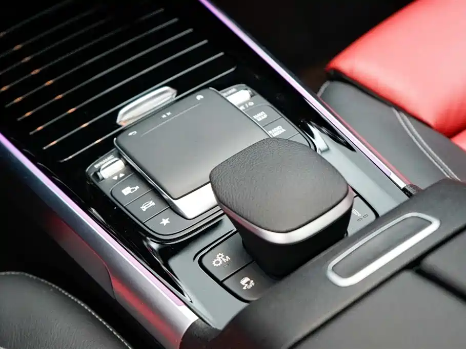 Mercedes-Benz GLB AMG 2023 AMG GLB 35 4MATIC