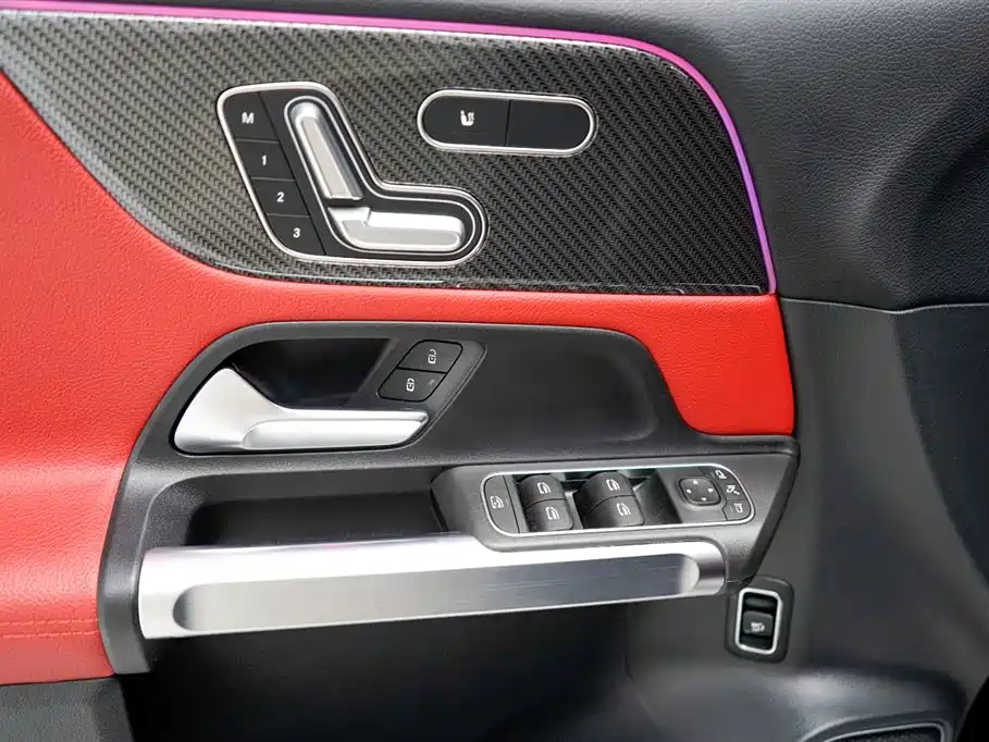 Фото машины 24