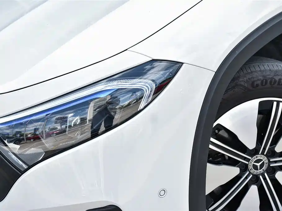 Mercedes-Benz EQB 2023 EQB 260