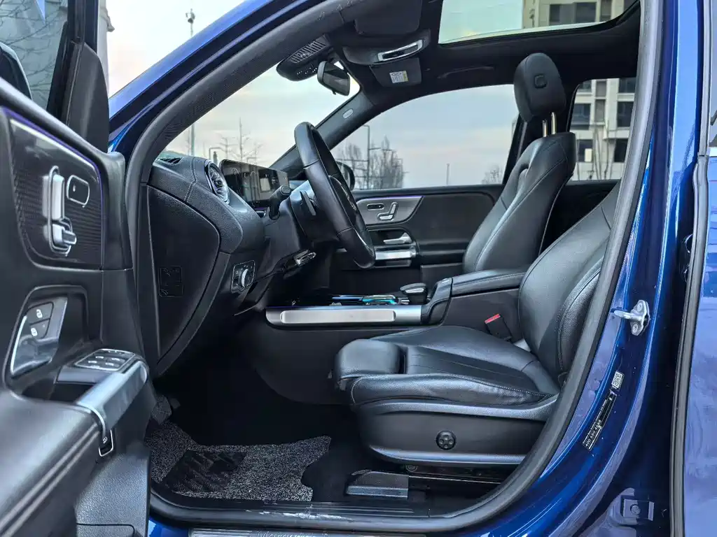 Mercedes-Benz EQB 2022 EQB 260