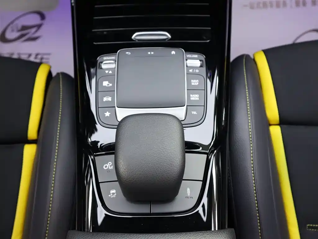 Фото машины 24