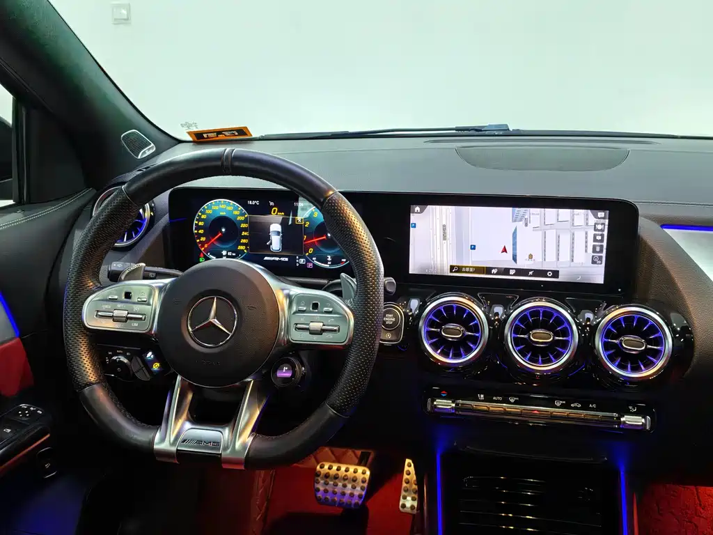 Mercedes-Benz GLA AMG 2021 AMG GLA 35 4MATIC