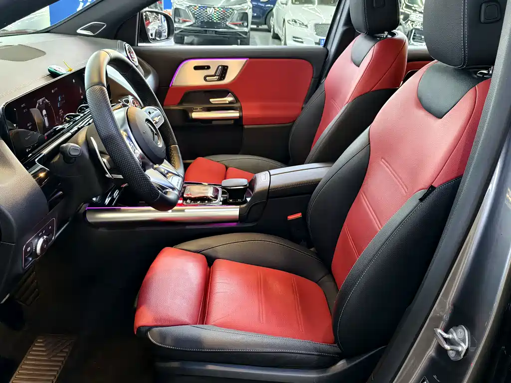 Mercedes-Benz GLA AMG 2021 AMG GLA 35 4MATIC