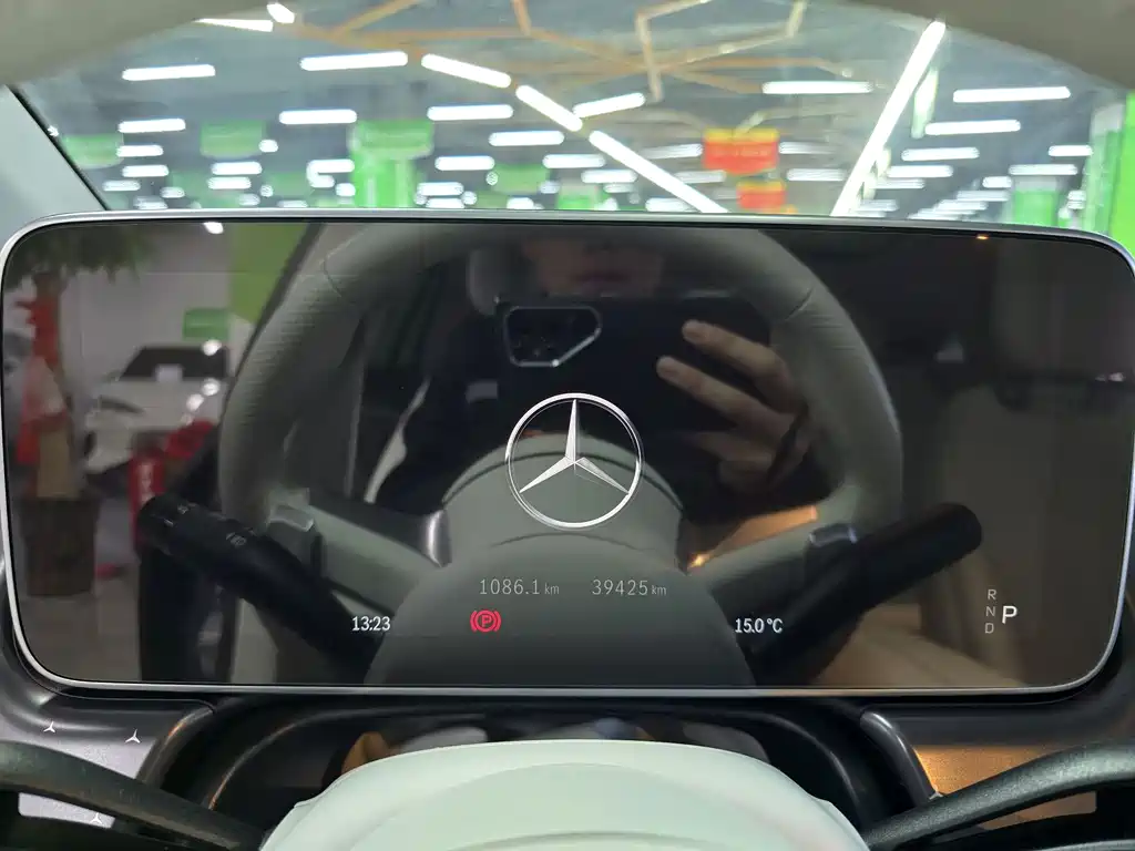 Mercedes-Benz EQE 2022 Model 350 First Special Edition