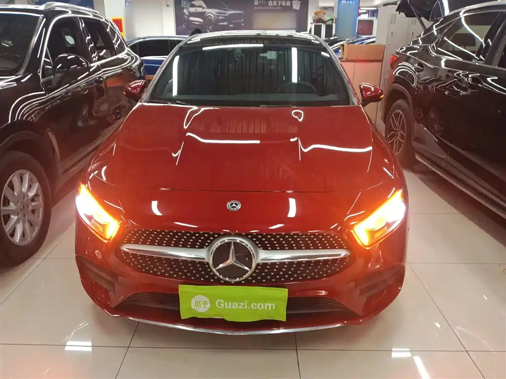 Mercedes-Benz A-class 2019 A 200 L sports sedan