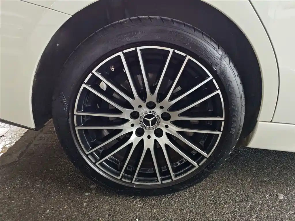 Фото машины 23