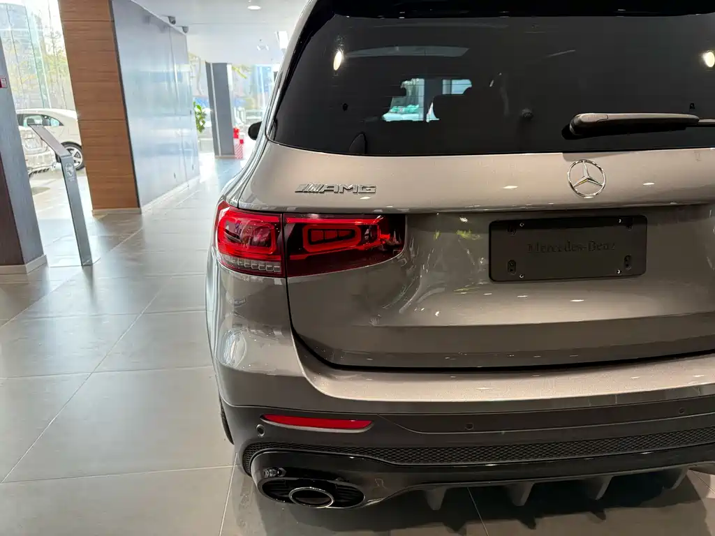 Mercedes-Benz GLB AMG 2022 AMG GLB 35 4MATIC