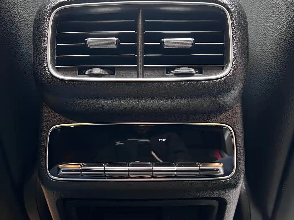 Фото машины 24