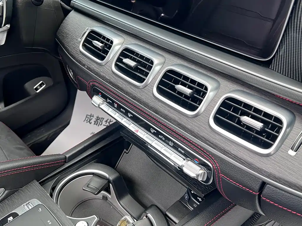 Фото машины 30