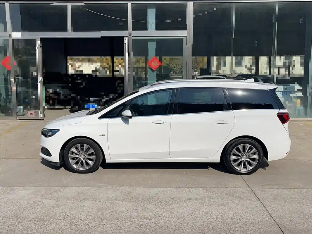 Buick GL6 2021 323T light Hybrid Connected Luxury