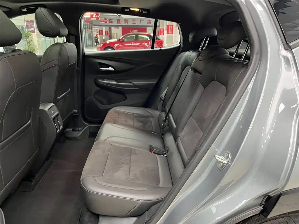 Фото машины 23