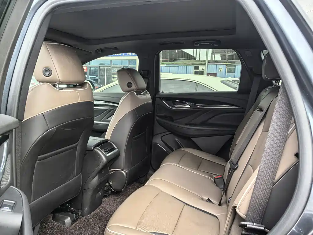 Фото машины 10