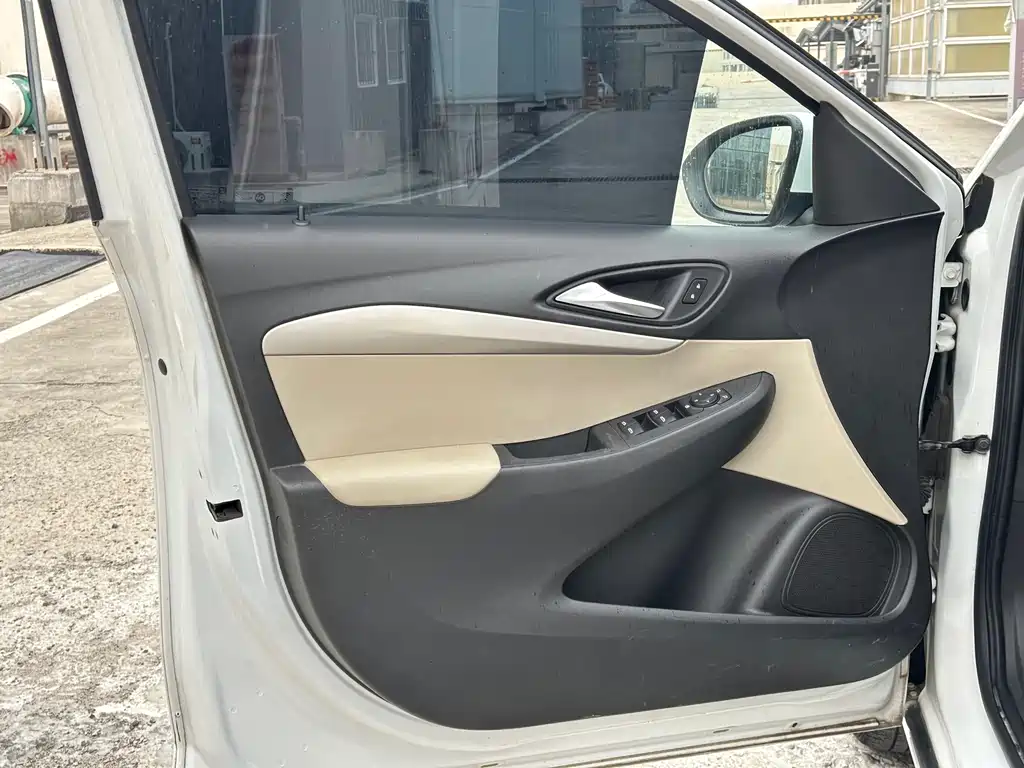 Фото машины 32