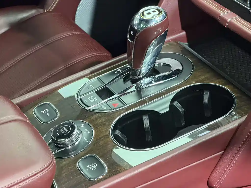 Tianyue plug-in hybrid 2021 model 3.0T PHEV