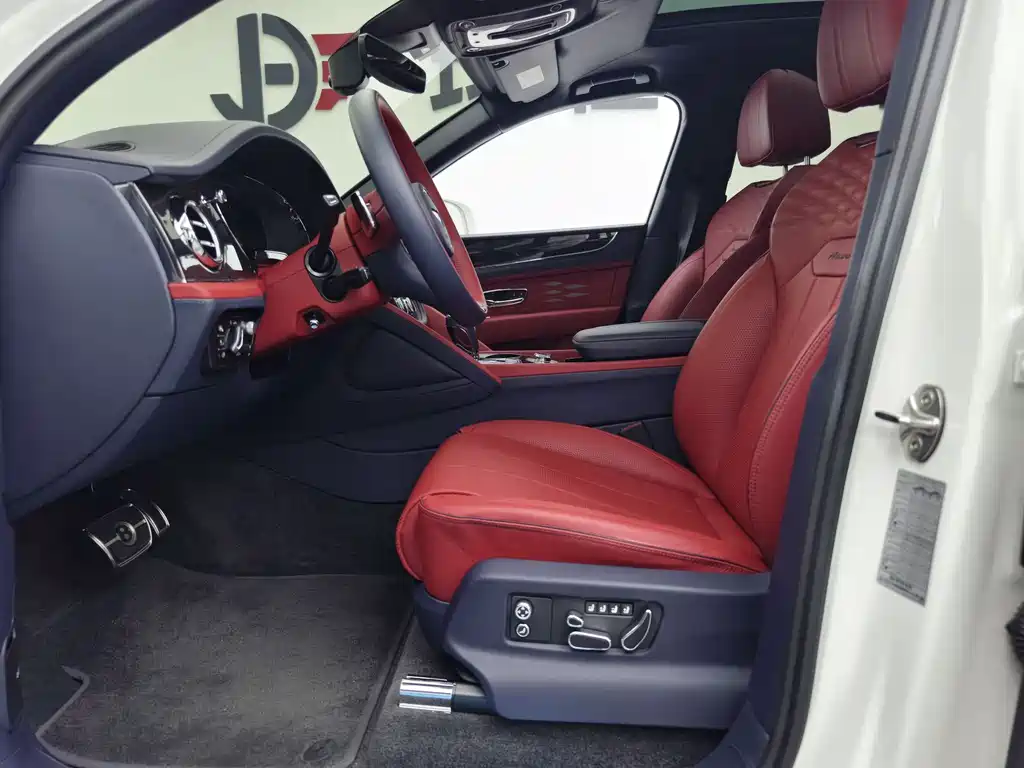 Tianyue 2023 4.0T V8 long wheelbase Elegant Version