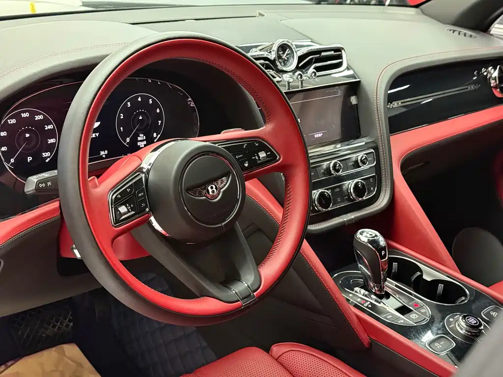 Tianyue 2023 4.0T V8 long wheelbase version