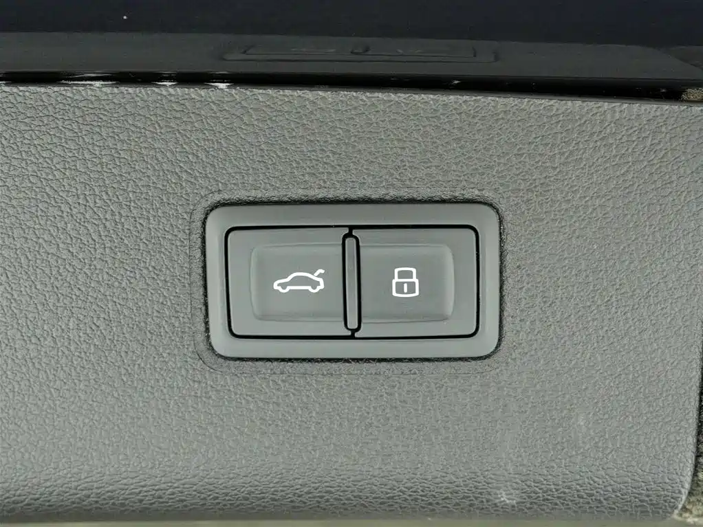 Фото машины 24