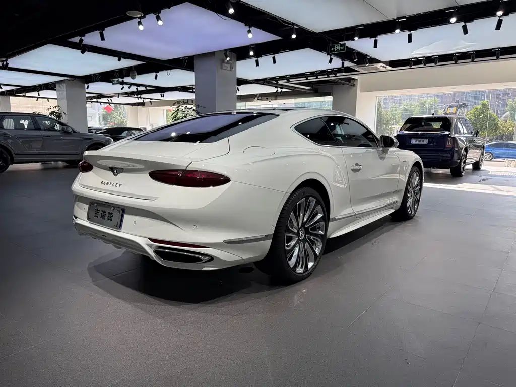 Фото машины 28