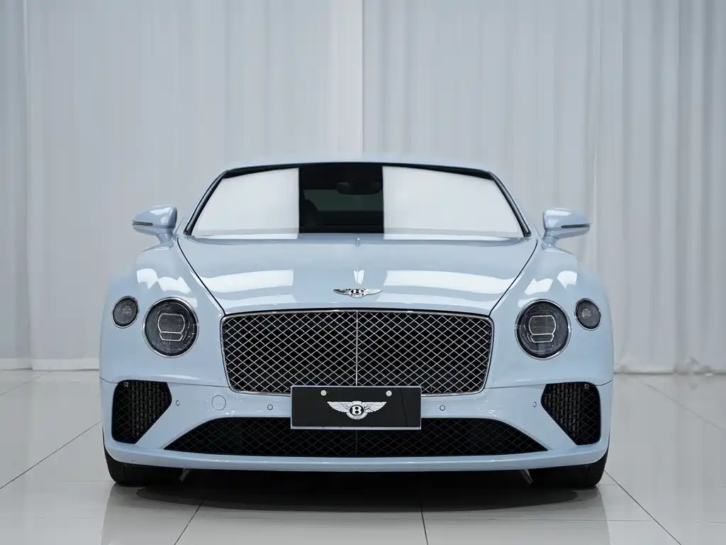 Continental 2020 4.0T GT V8