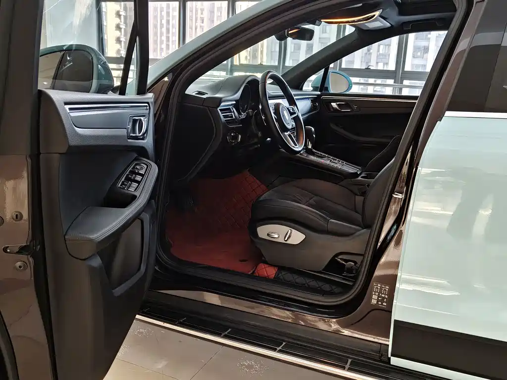 Фото машины