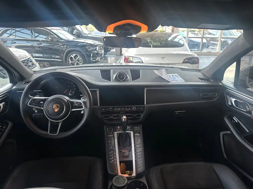 Фото машины