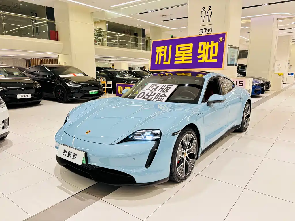 Фото машины 23