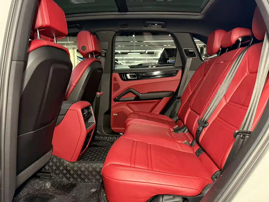 Фото машины 24