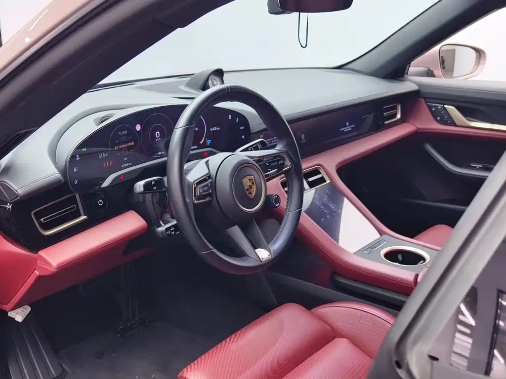 Фото машины 10