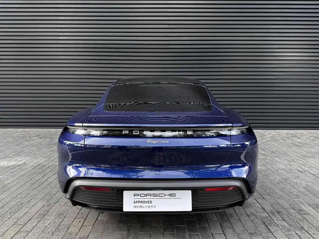 Taycan 2022 facelift Taycan