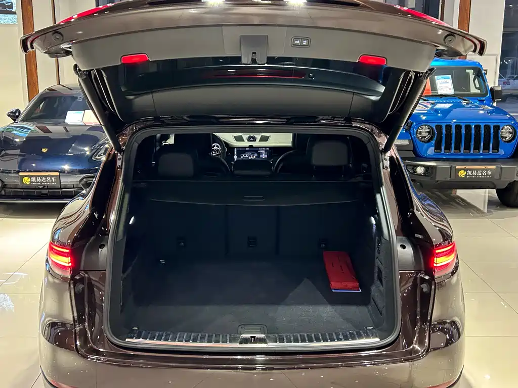 Фото машины 28