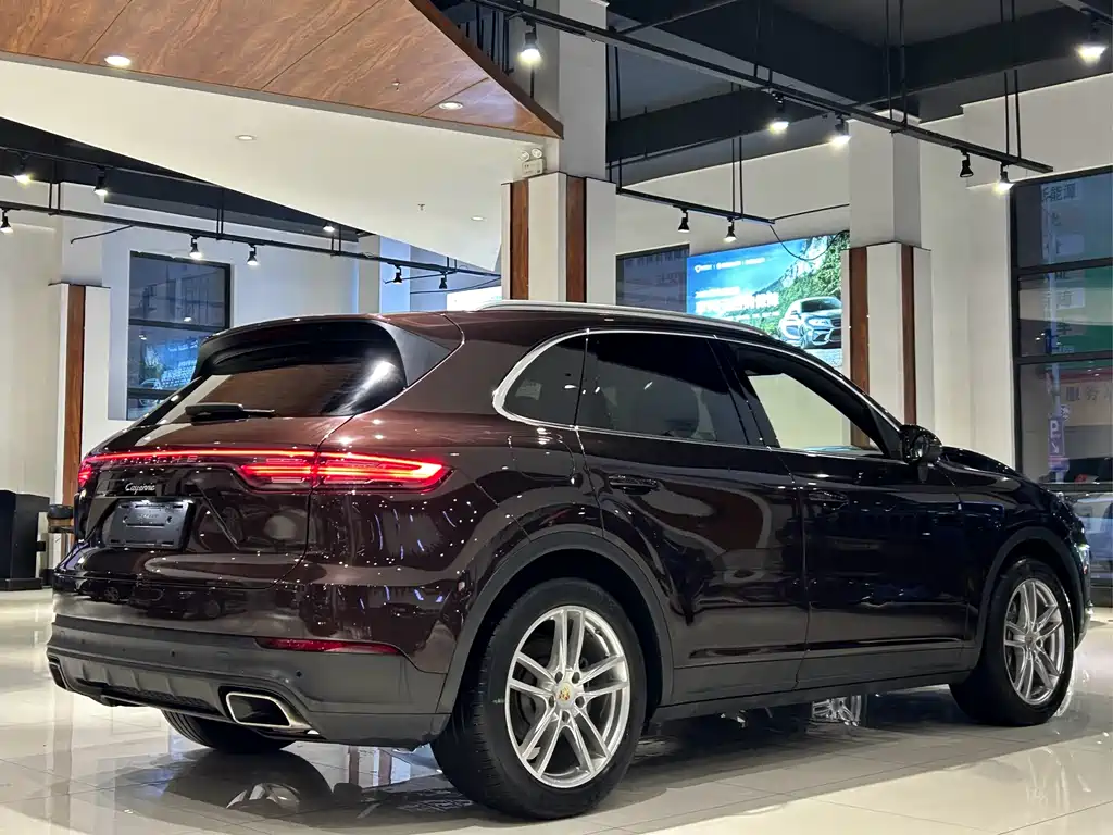 Фото машины 23