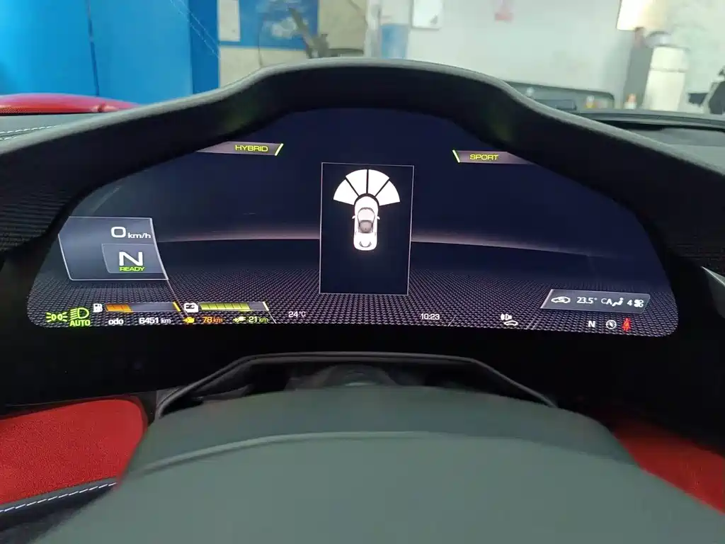 SF90 2020 model 3.9 T V8 Stradale