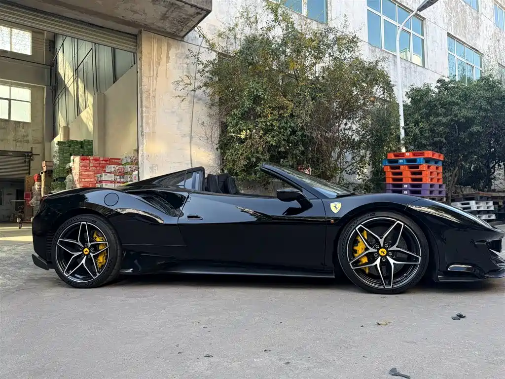 Ferrari 488 2019 488 Pista Spider