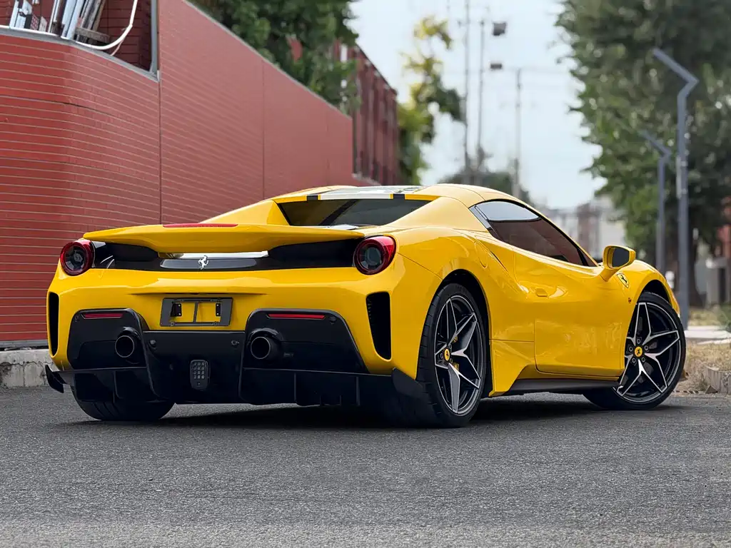 Ferrari 488 2019 488 Pista Spider