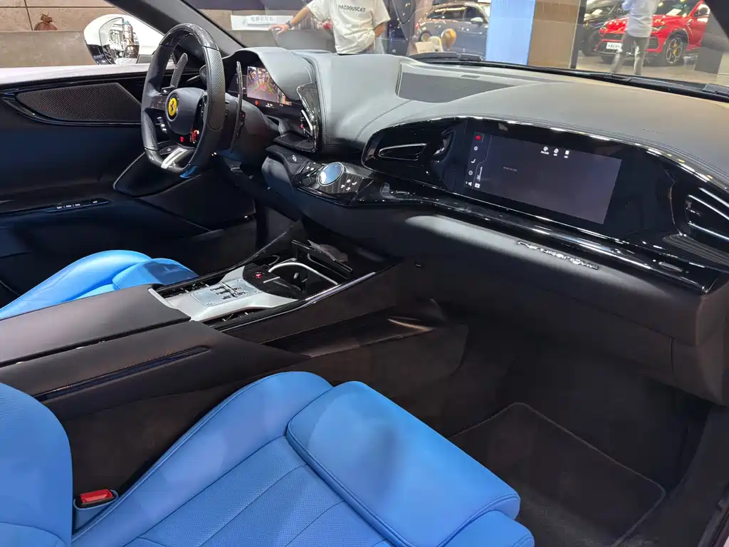 Фото машины