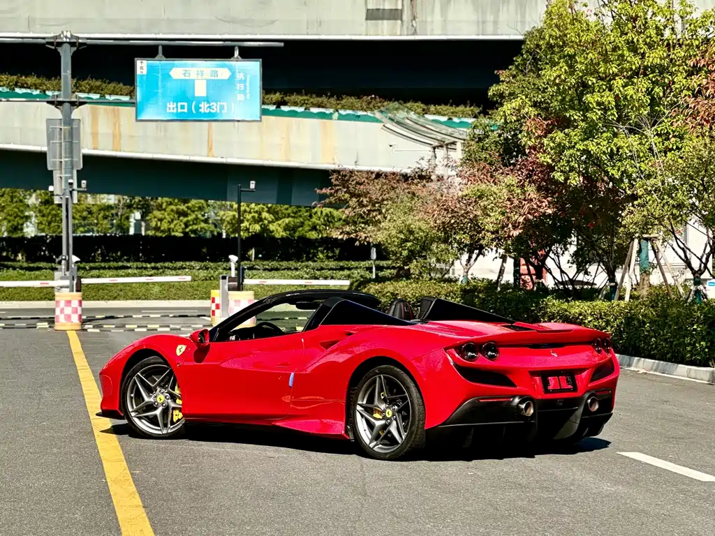 Ferrari F8 2020 Spider 3.9 T V8