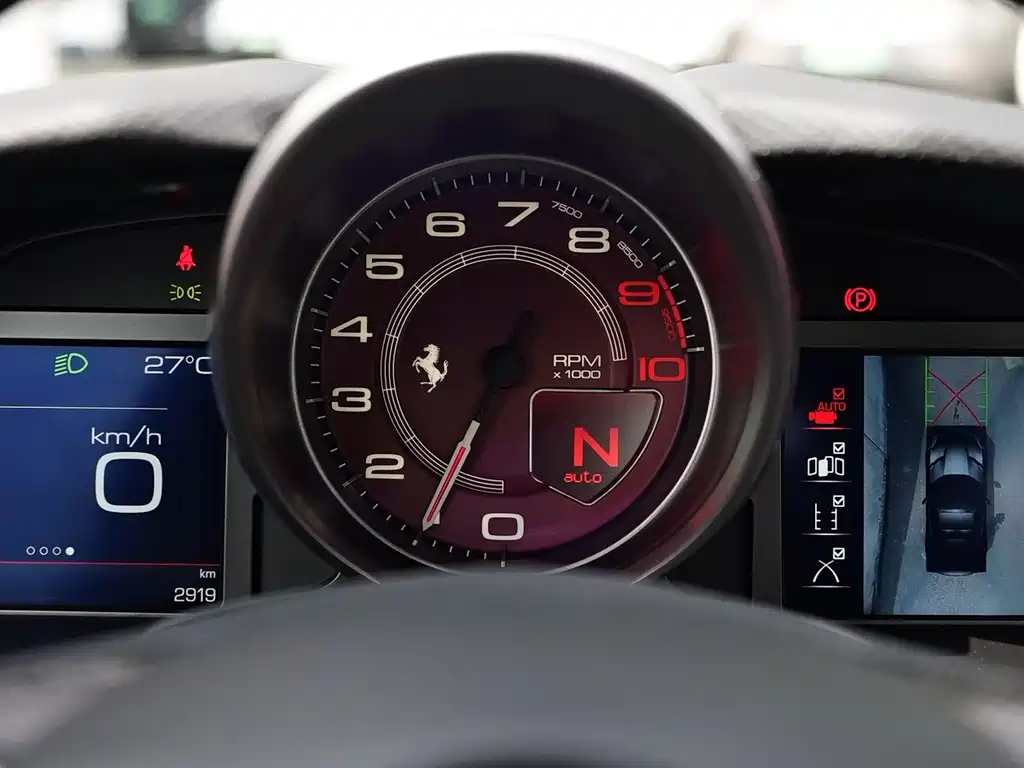 Фото машины