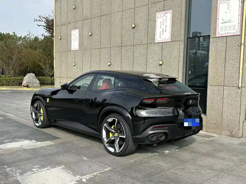 Purosangue 2023 model 6.5L V12