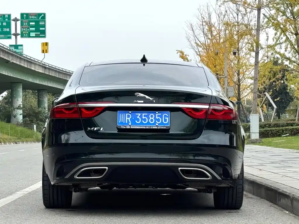 Jaguar XFL 2024 2.0T P250 two-wheel drive Exclusive Deluxe Edition