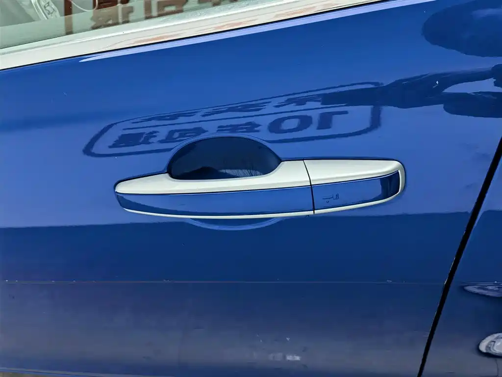 Jaguar XEL 2020 2.0 T 200PS S aggressive and elegant version