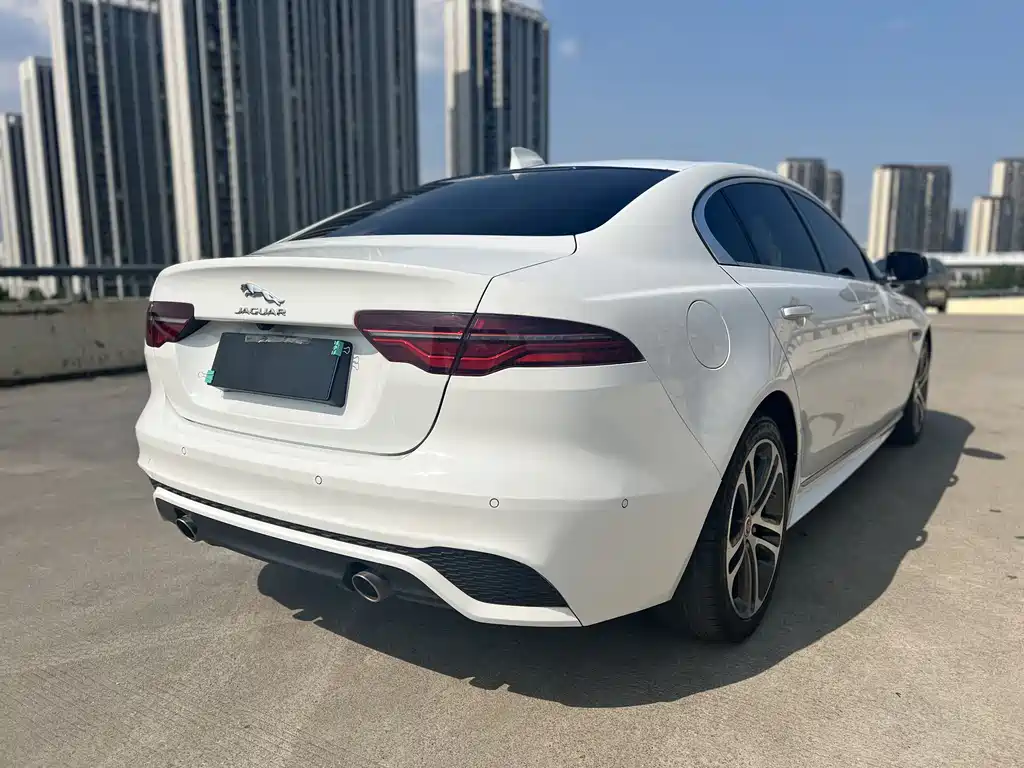 Jaguar XEL 2020 2.0T 200PS R-DYNAMIC Youth Sports Edition