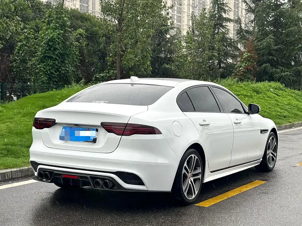 Jaguar XEL 2021 2.0T 200PS R-DYNAMIC Youth Sports Edition