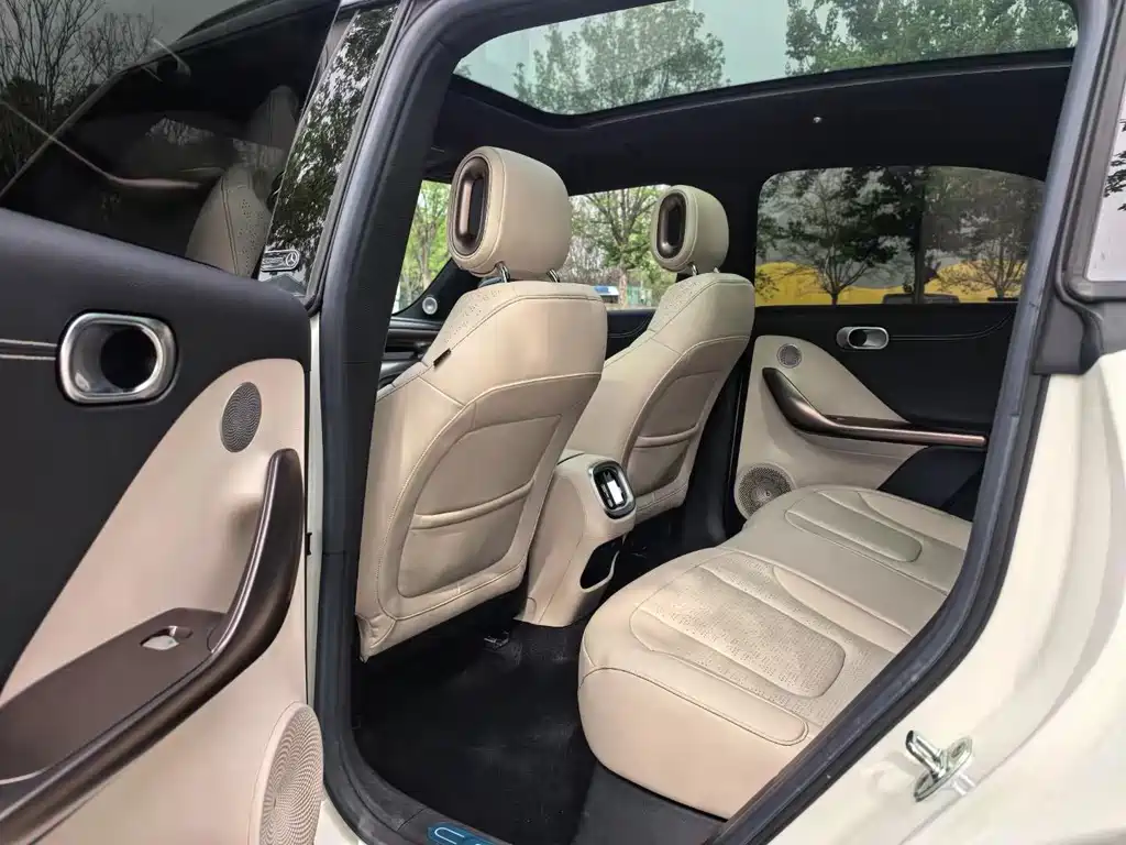 Фото машины 10