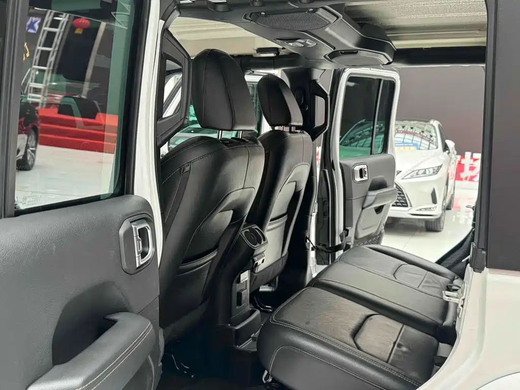 Фото машины 18