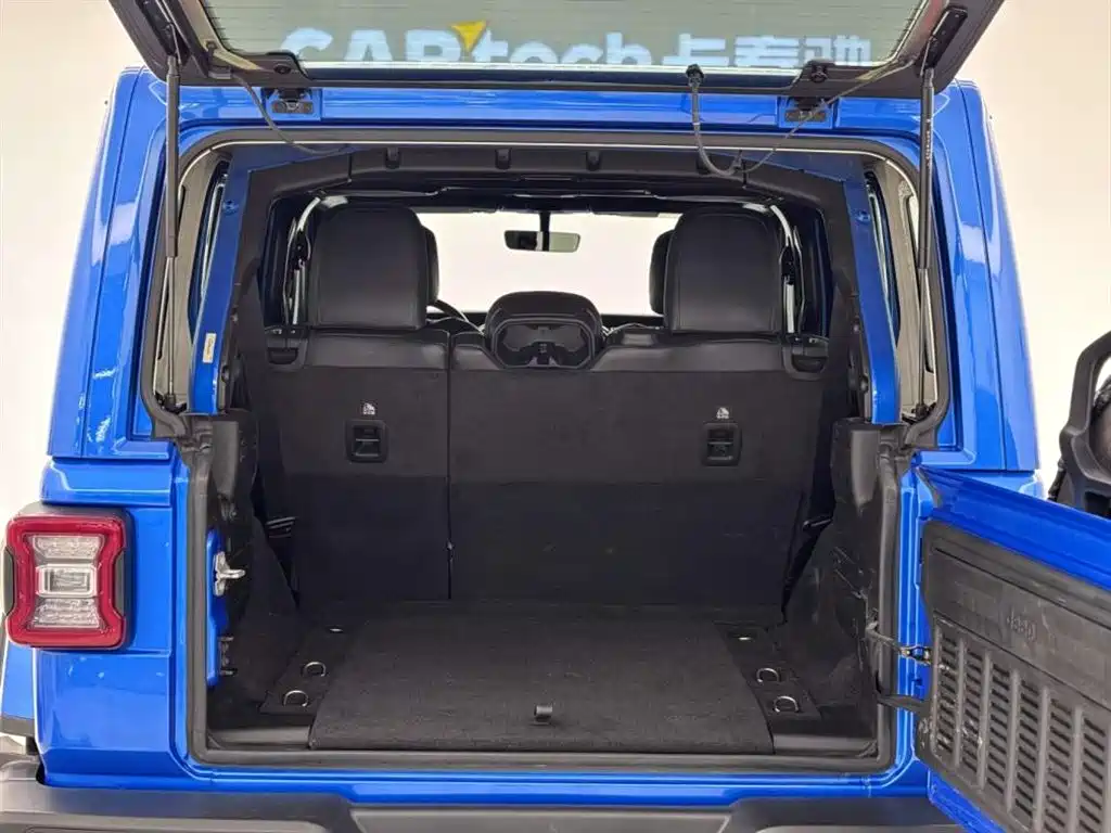 Фото машины 22