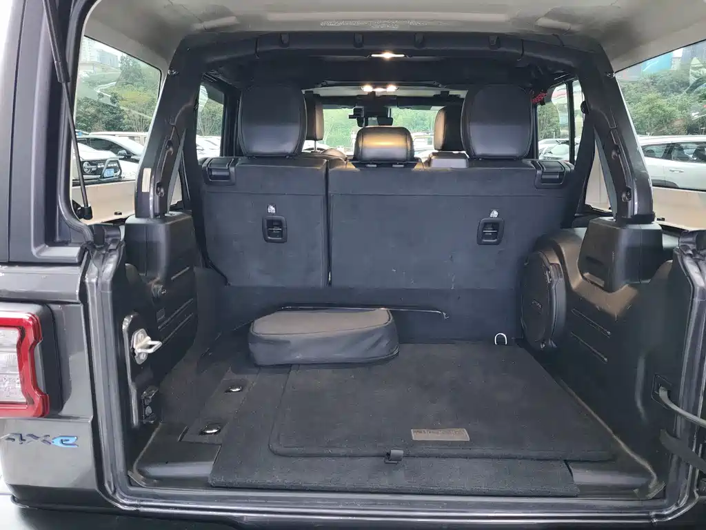 Wrangler New Energy 2021 four-door 2.0T 4xe Robin Hood