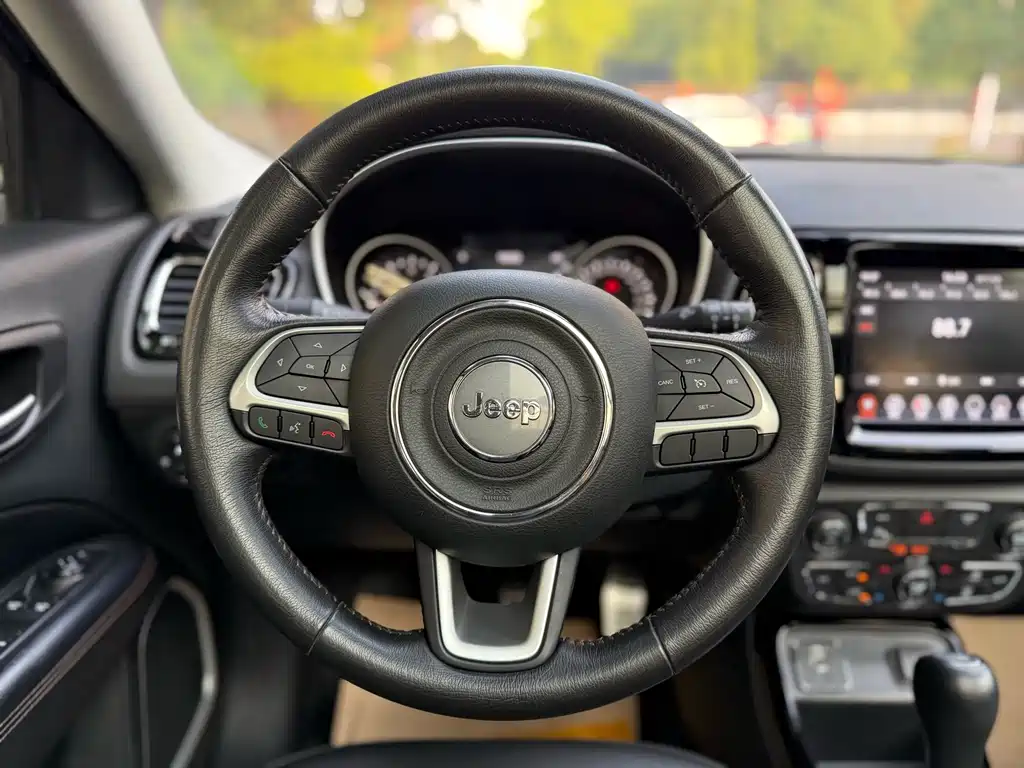 Фото машины 10