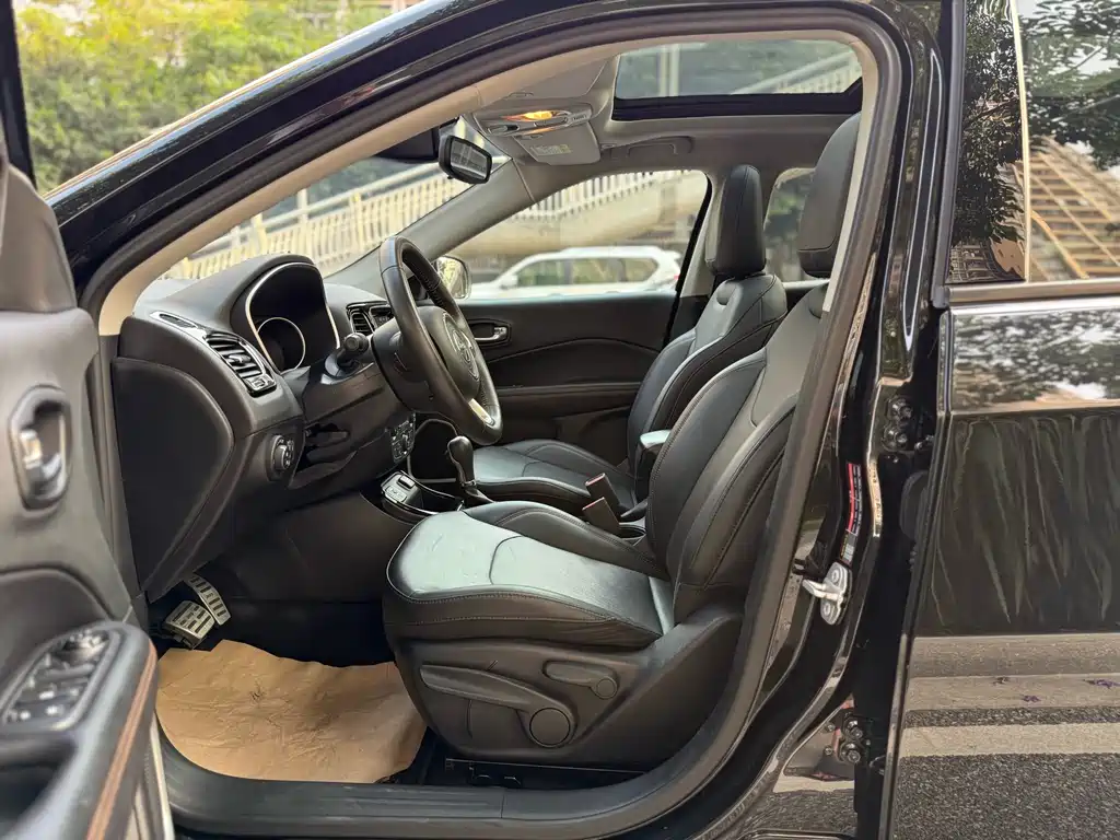 Фото машины 17