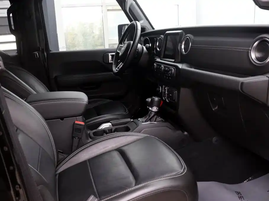 Фото машины 26