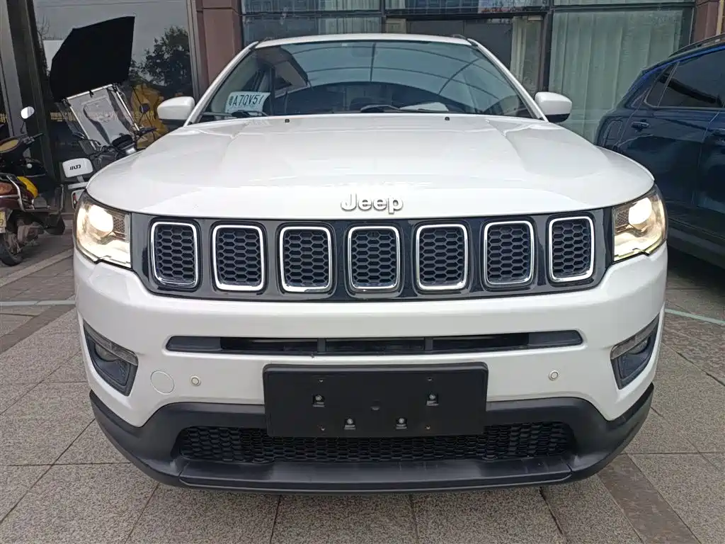 Guide 2019 220T Automatic Home Edition